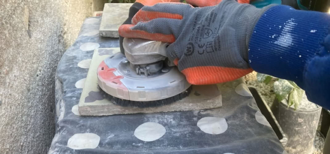 Décapage, ponçage, cristallisation d’anciens carreaux ciment
