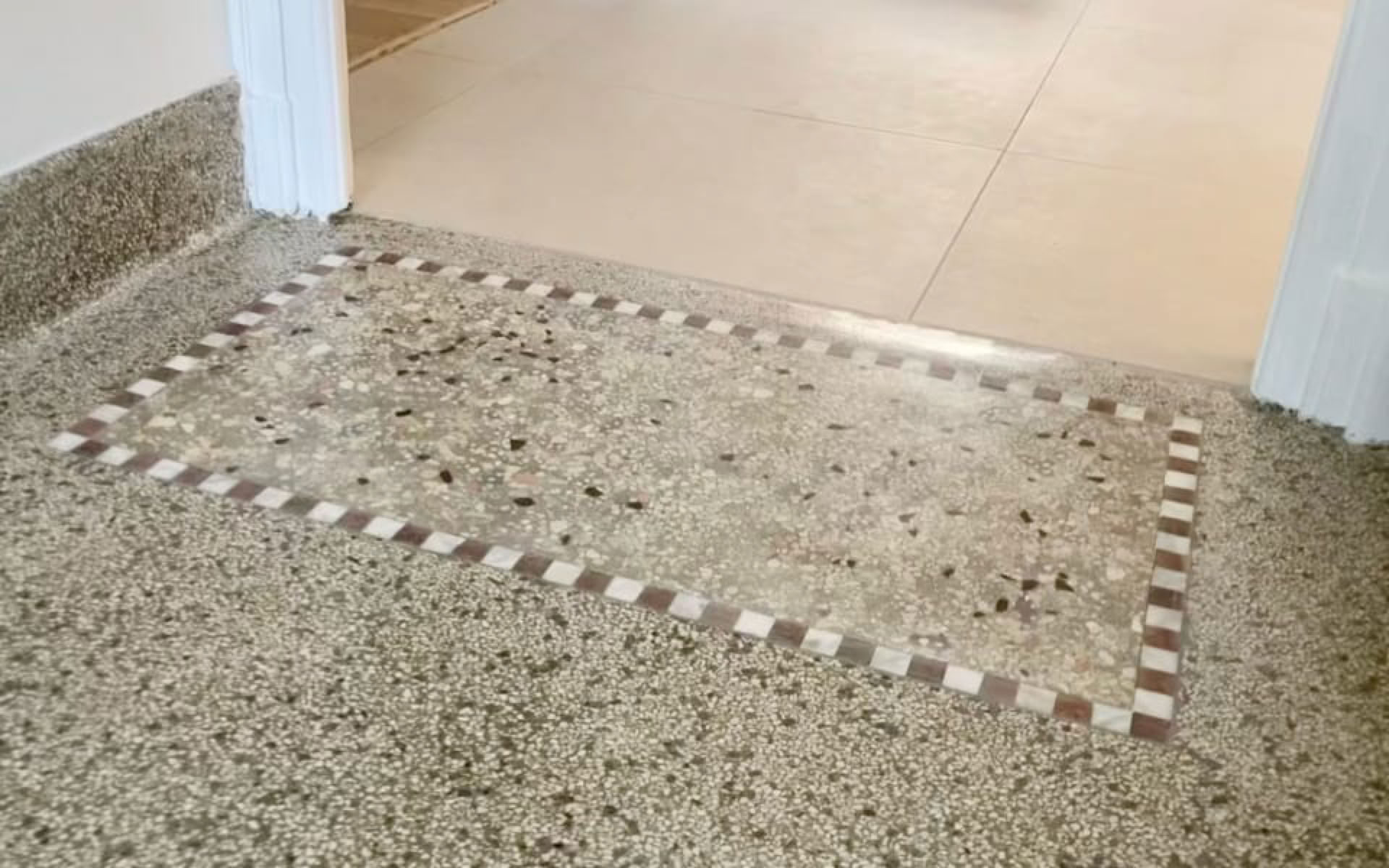 Création d’un paillasson en Terrazzo