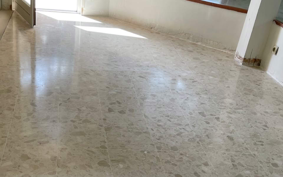 Rénovation de Terrazzo Botticino résine