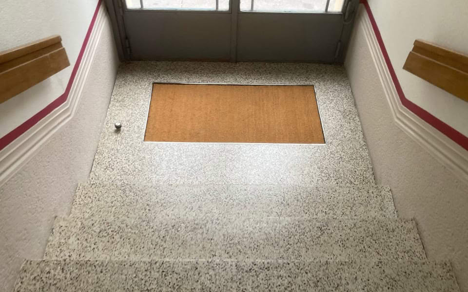 Rénovation granito hall d'entrée 1954